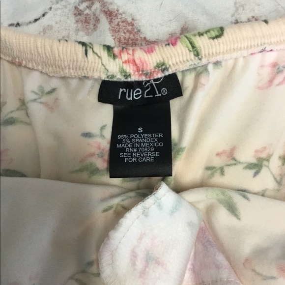 Rue 21 Off The Shoulder Pink Floral Bodysuit - Picture 5 of 6